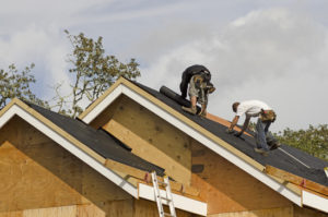 People roofing - How to find roofing crews.